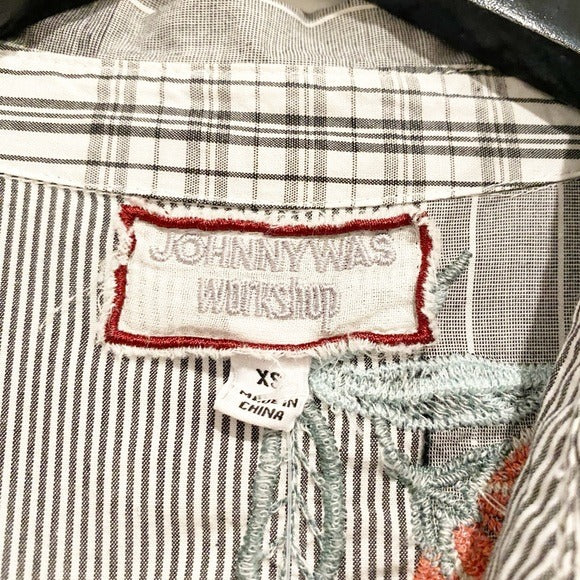 Jordan Lisbon Floral Shirt Size XS
