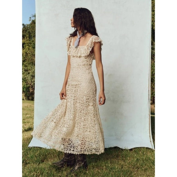 The Balcony Dress in Cream - 0