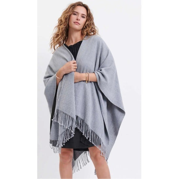 Classic Travel Wrap in Fog