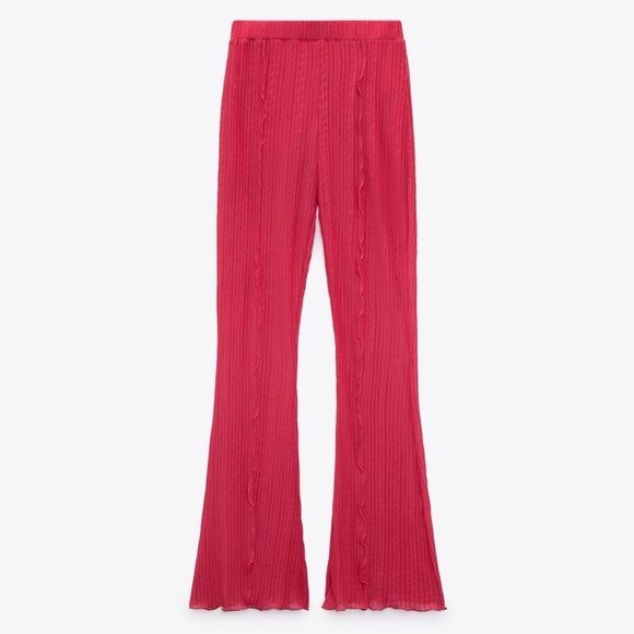 NWT Pink Pleated Flares Size Small