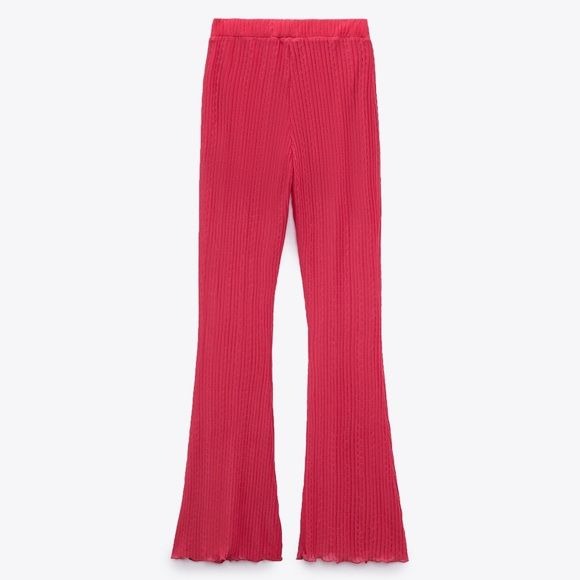 NWT Pink Pleated Flares Size Small