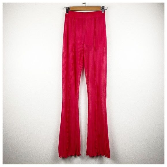 NWT Pink Pleated Flares Size Small