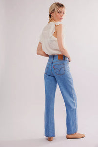 Ribcage Wide Leg Jeans in Splash Zone