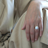 Lacuna Ring in Mother of Pearl