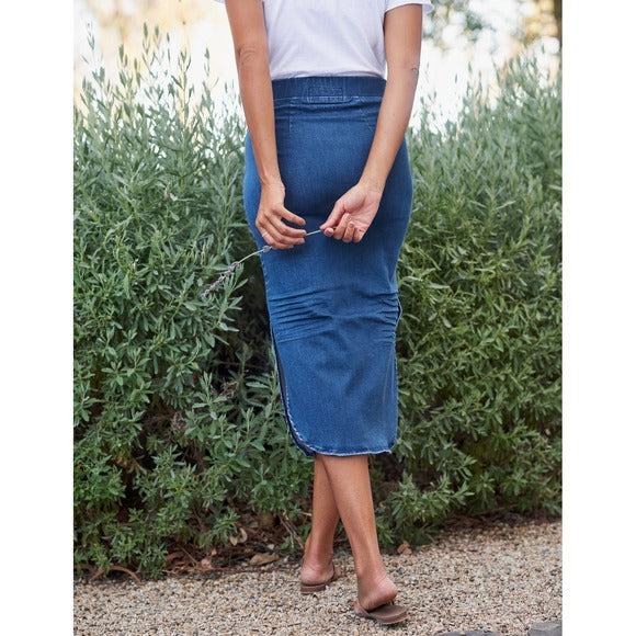 Donegal Unforgettable Midi Skirt in Medium Wash 1977 - 12
