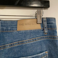 Kaia Pearl Jean Size 31
