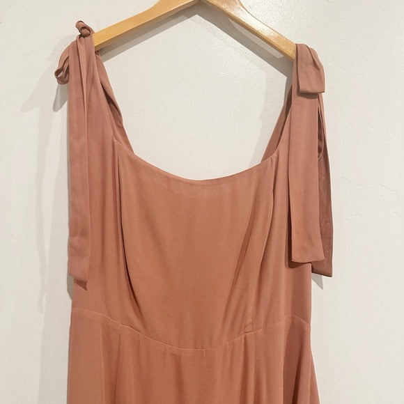Twilight Midi Dress in Praline